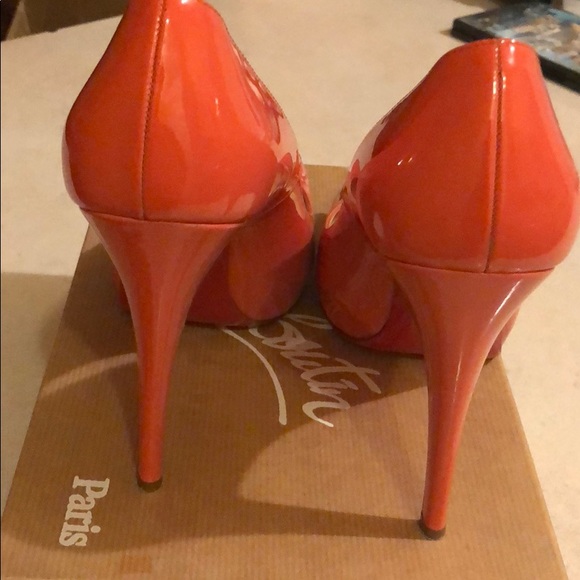 Christian Louboutin Pumps - Picture 5 of 8
